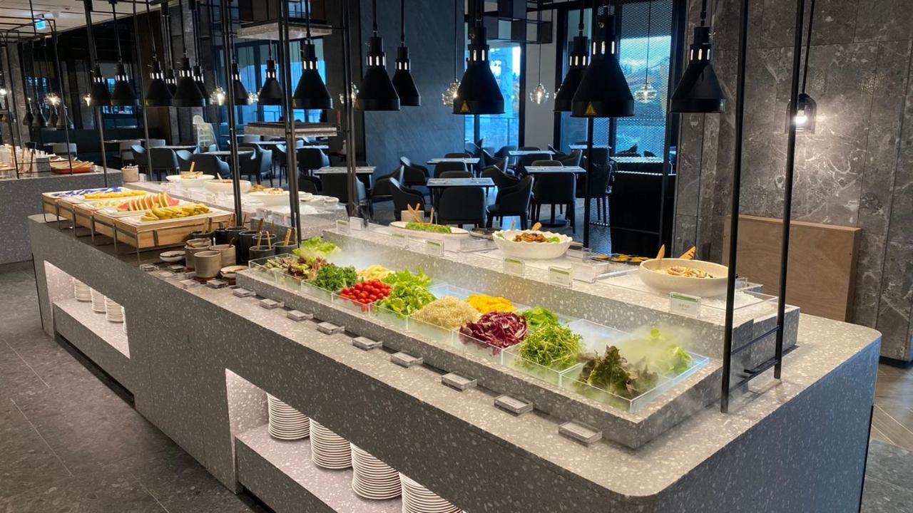 Lakeshore Hotel Hualien Taroko Shunan Exterior foto Salad bar